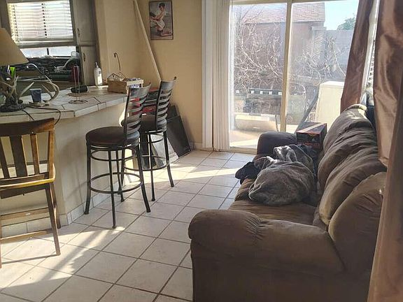 4th image of 259 Pearl Dr NE