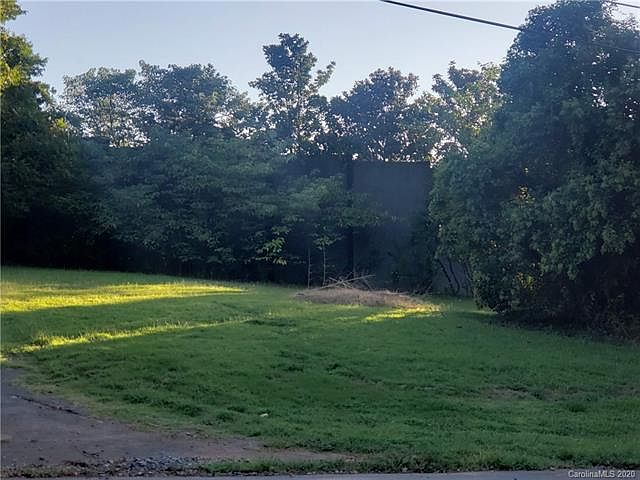 2nd image of 2808 Shenandoah Ave
