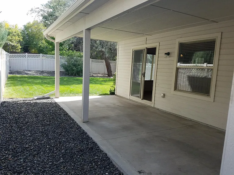 720 N Shadowfox Pl — Photo 9