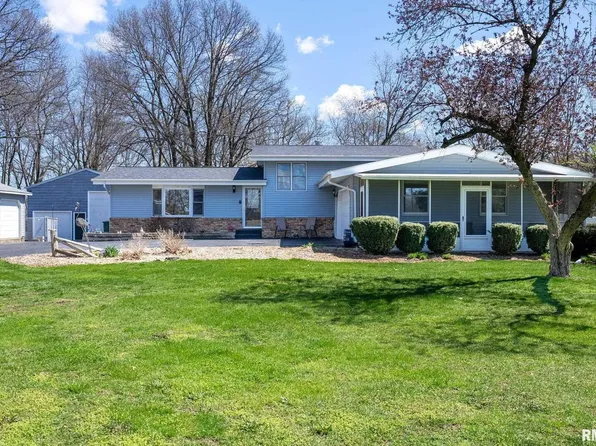 11627 35th St W, Milan, IL 61264