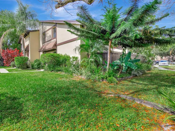 1851 Bayberry Drive, Pembroke Pines, FL 33024