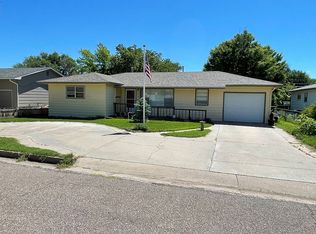 1807 S 6th St, Lamar, CO 81052