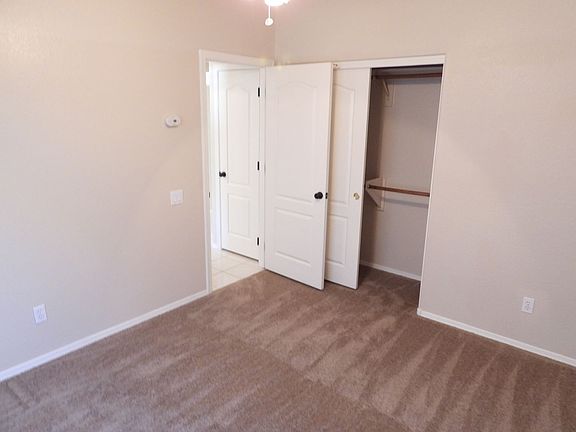 4th image of 9131 N Ironwood Bluffs Ln