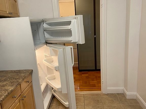 5th image of 41-12 47th Ave #1E