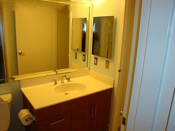 5th image of 7601 E Treasure Dr APT 2024