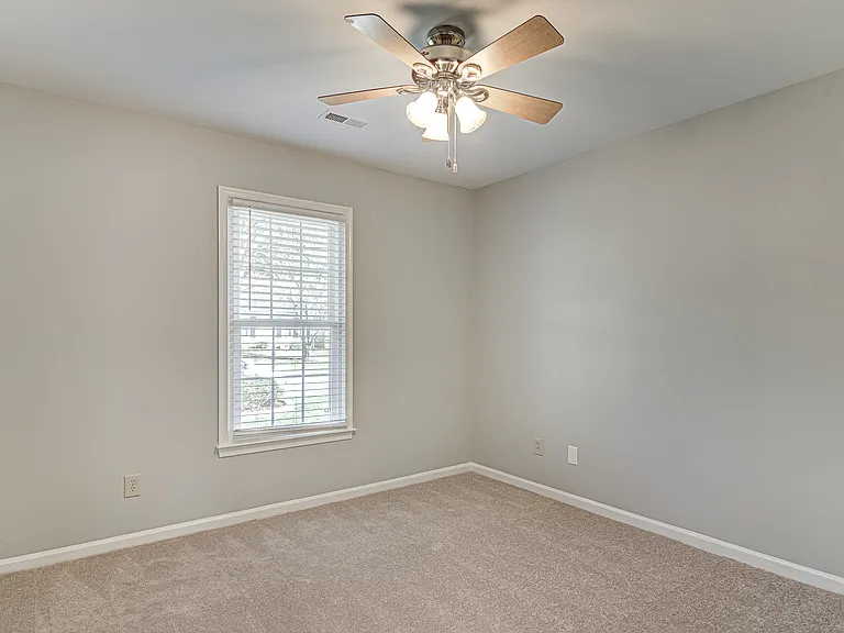 4711 Eagle Rock Rd — Photo 13