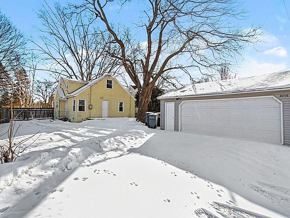 3rd image of 3058 Stinson Blvd