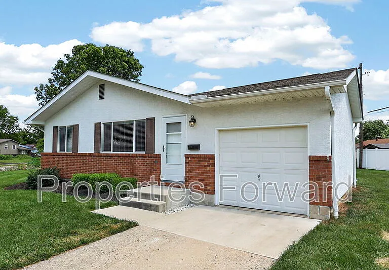 3127 Thomas Ave — Photo 3