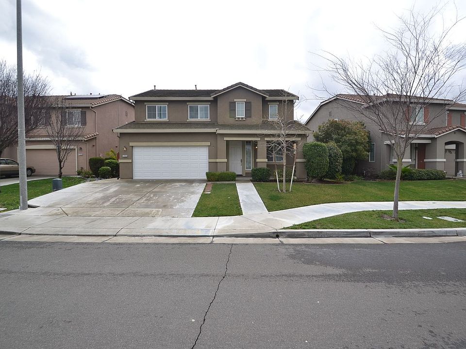 1st image of 1752 Farnham Ave