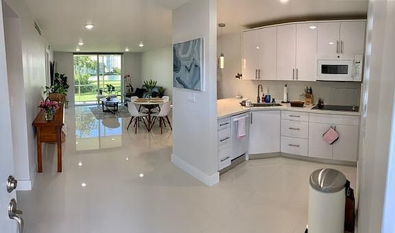 5th image of 2929 Point East Dr APT A105