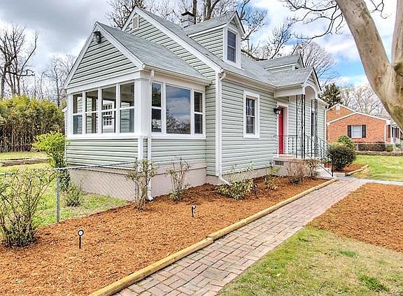 2nd image of 305 Saint Claire Ln