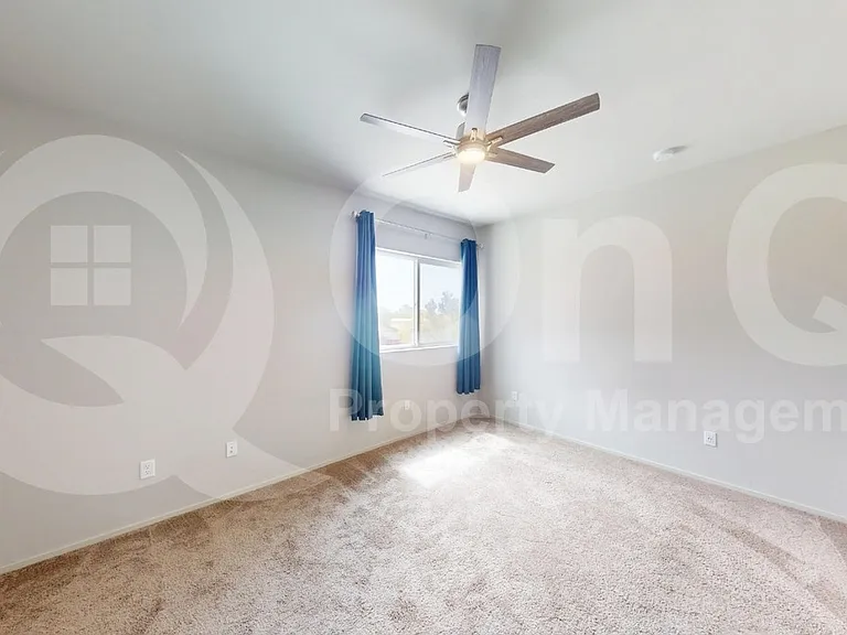 848 E Park Modern Dr — Photo 15
