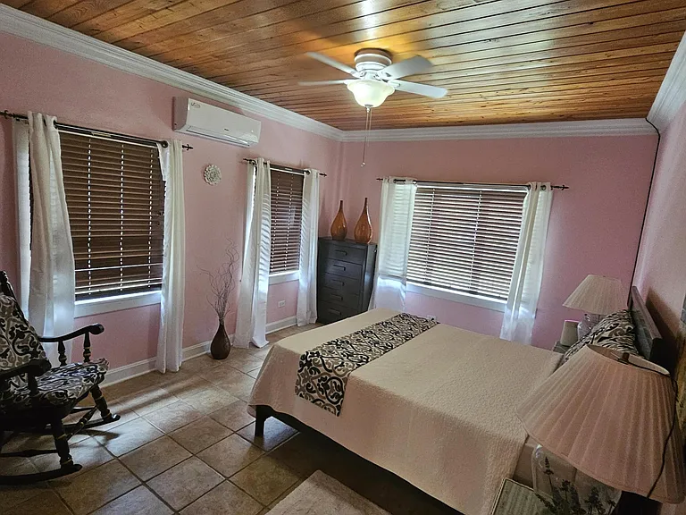 124 Sunset Rd — Photo 25