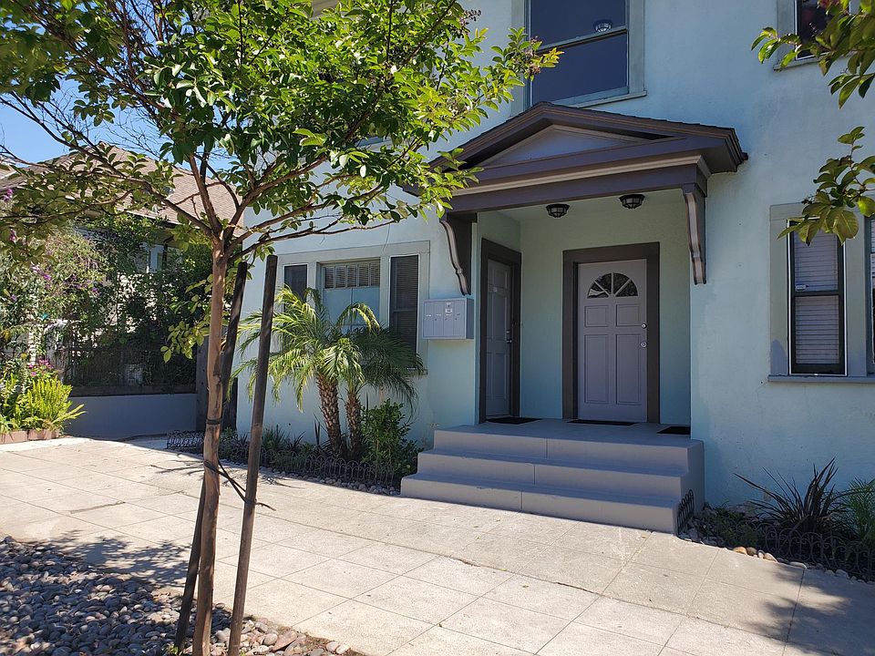 1st image of 2015 Island Ave