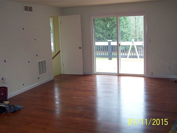 living area, sliding door to deck