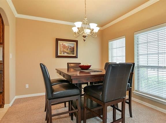 4th image of 113 Brook Hollow Ln