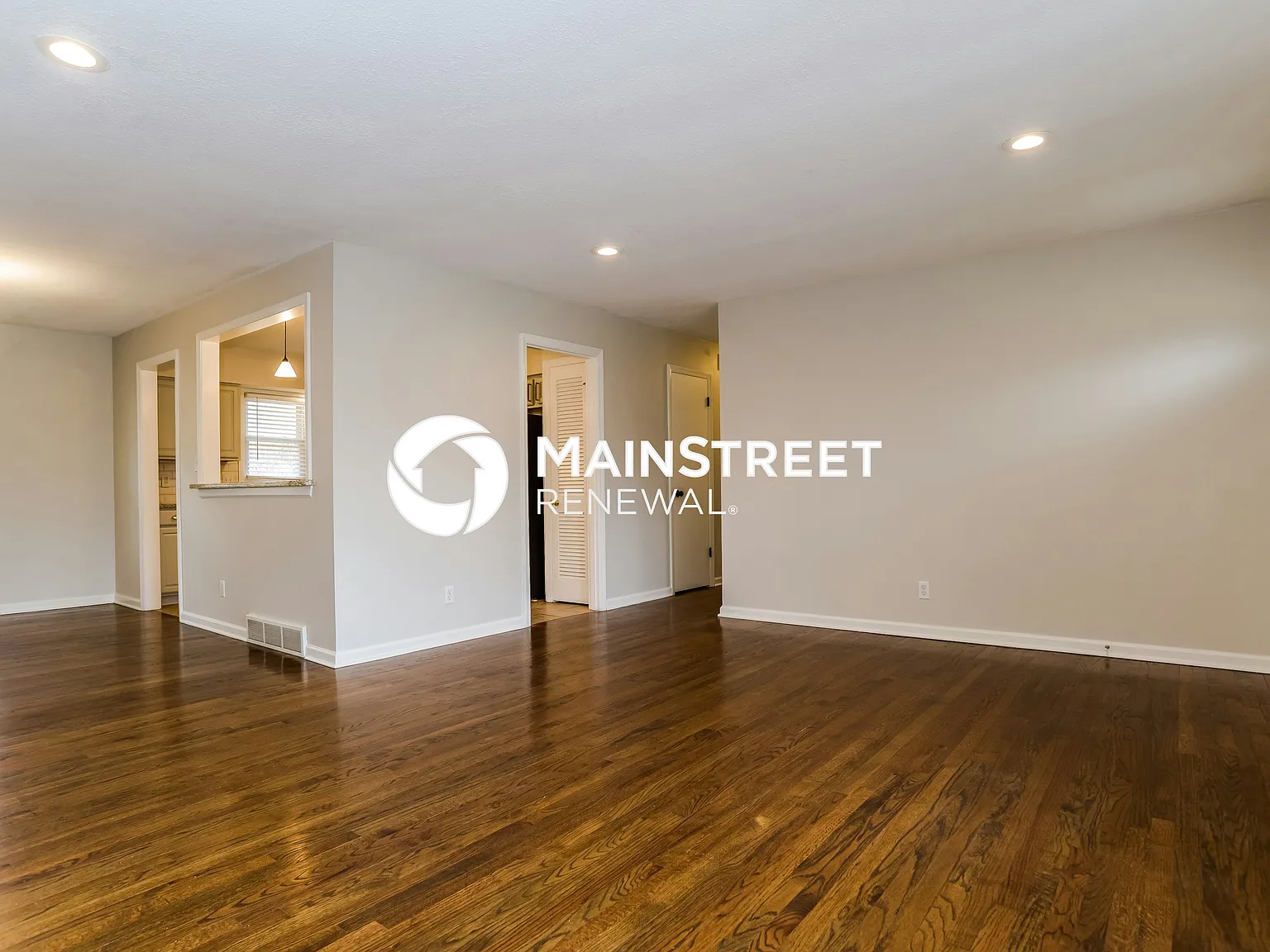5122 N Cleveland Ave — Photo 3