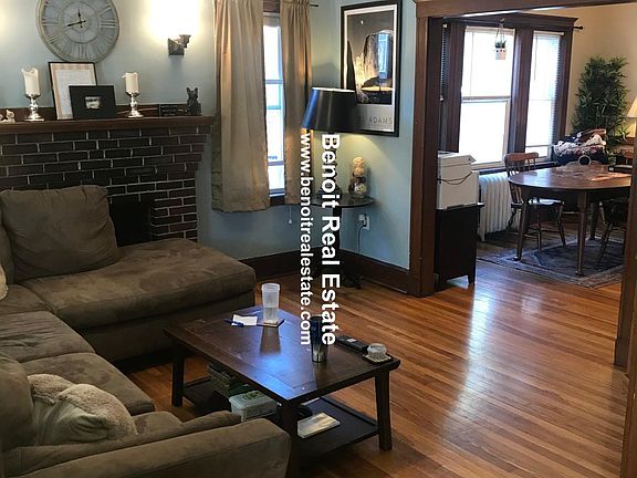 2nd image of 156 Vassall St #1