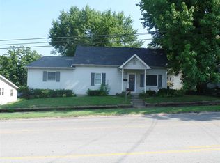 432 W Main St, Bloomfield, IN 47424