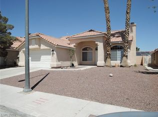 4912 High Creek Dr, North Las Vegas, NV 89031