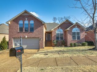 7364 Sugarloaf Dr, Nashville, TN 37211