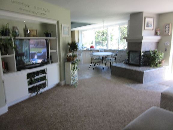 3rd image of 10125 Palermo Ct