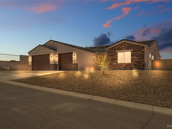 3104 Esmerelda Dr, Bullhead City, AZ 86429