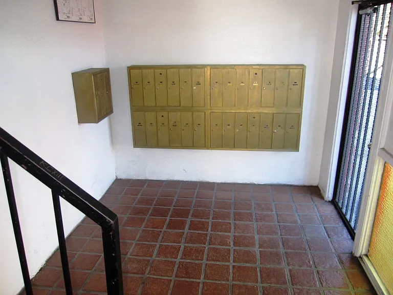 13415 Kornblum Ave #3 — Photo 21