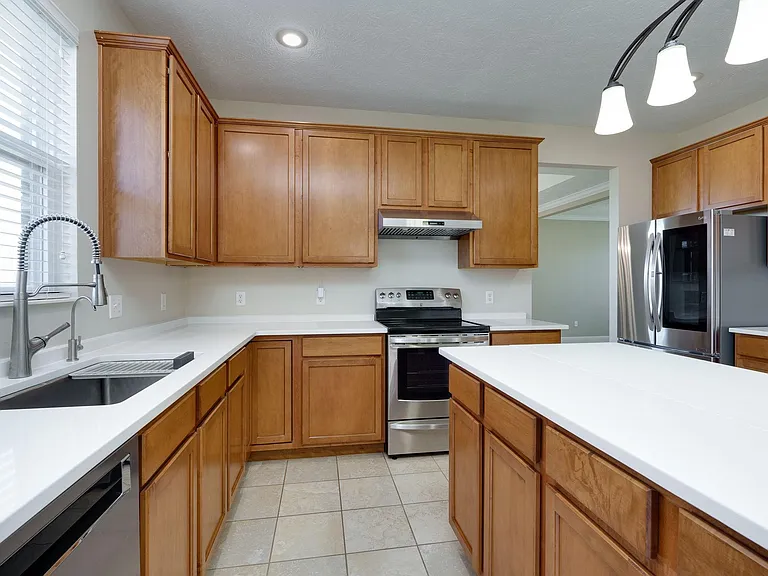 9390 Remington Hill Rd — Photo 16