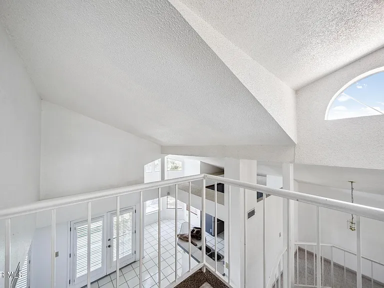 11648 Lake Erie Dr — Photo 17