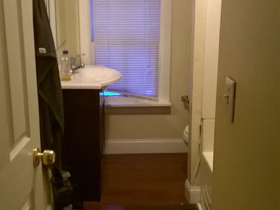 5th image of 70 W Dorsey Ln