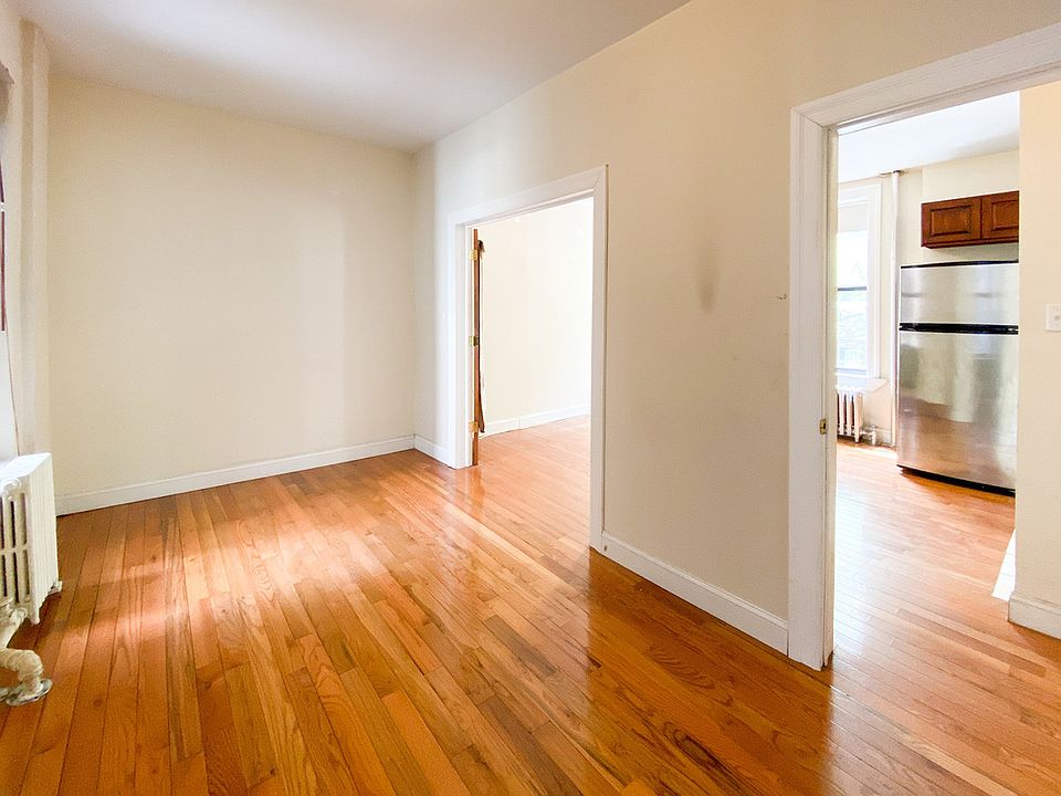 1st image of 1748 2nd Ave #2E