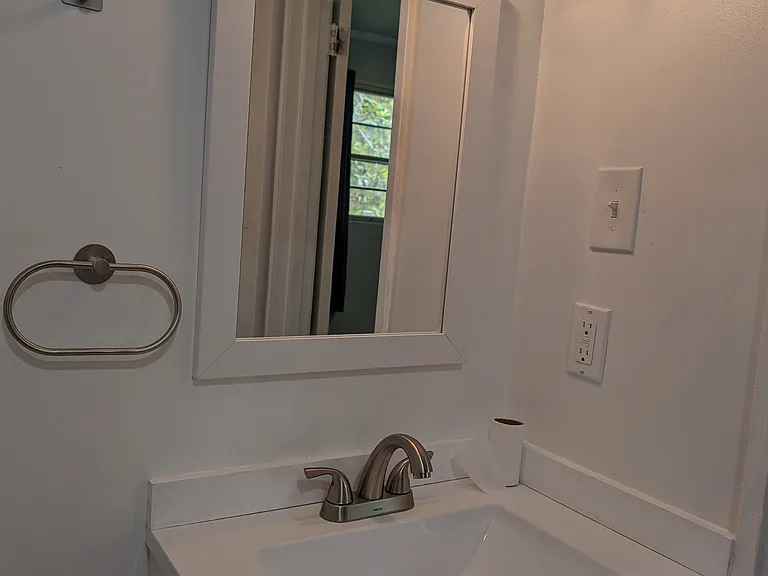 2904 Williamsburg Rd — Photo 14