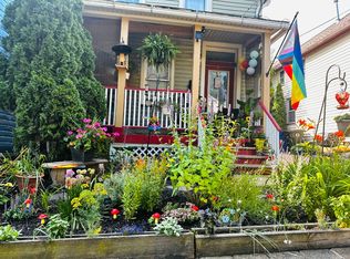 711 Literary Rd, Cleveland, OH 44113