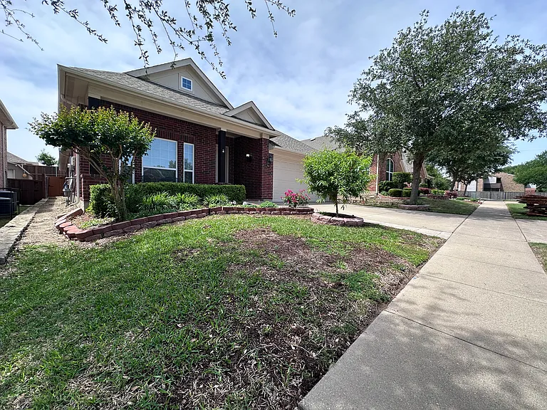 3516 Rim Fire Dr — Photo 1