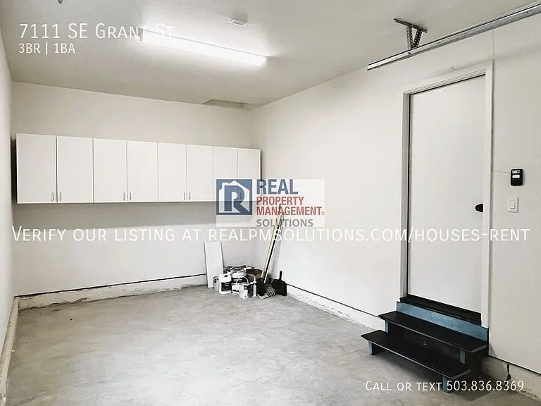 7111 SE Grant St — Photo 58