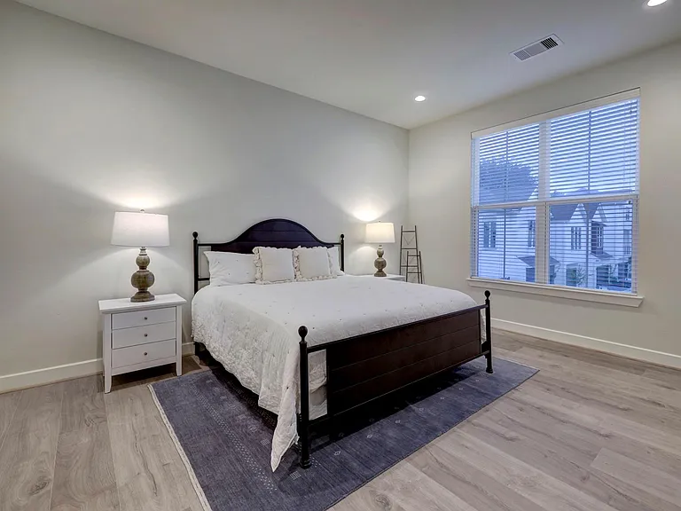 2319 Silva Park Ln — Photo 16