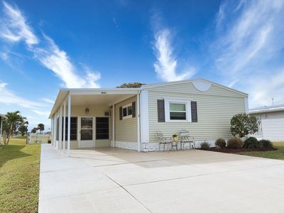 1043 Royal Palm Dr, Barefoot Bay, FL, 32976