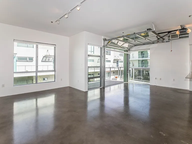 11500 Tennessee Ave #320 — Photo 2