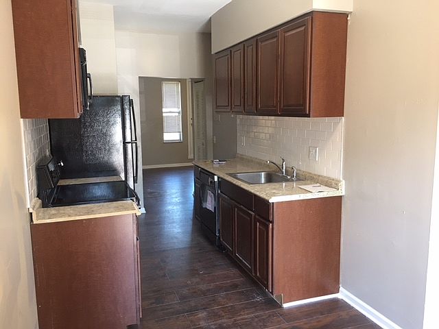 1st image of 1646 S 39th St APT 1N