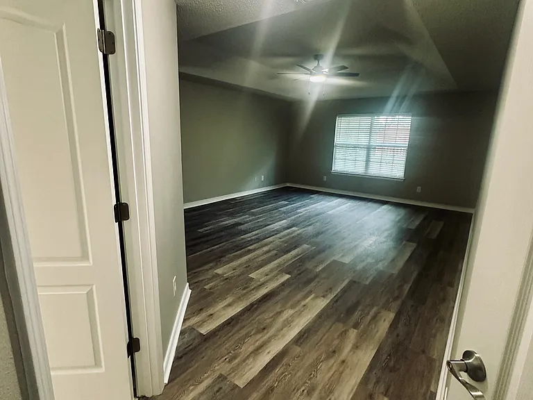 7570 Woodmont St — Photo 12