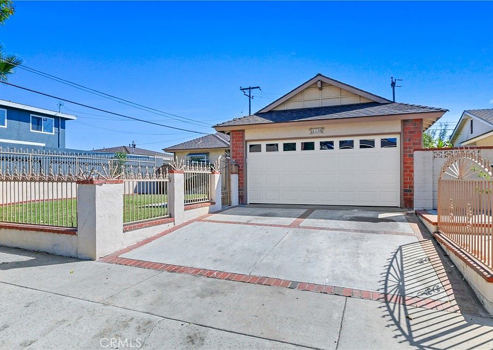 1st image of 1336 E Bankers Dr