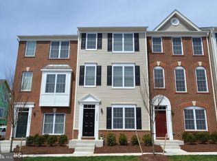 42822 Pamplin Ter, Chantilly, VA 20152