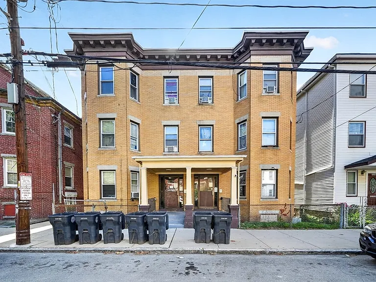 137 Shurtleff St #1 — Photo 14