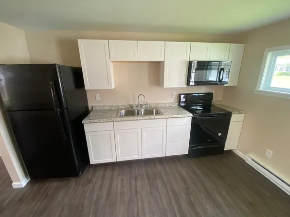 439 Colton Ave #439, Bellefontaine, OH 43311