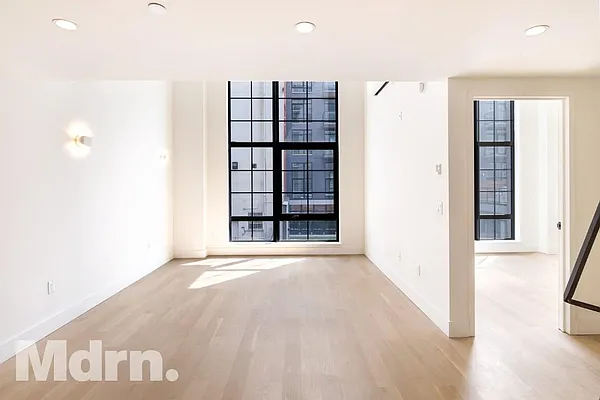 Rented by Mdrn Residential | media 18