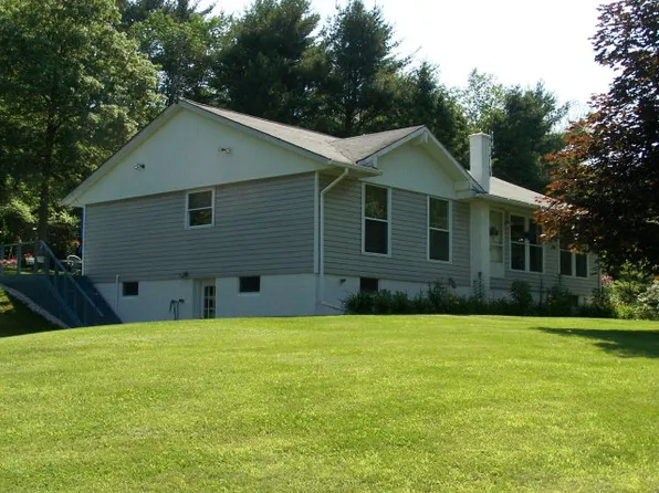 515 Marshall Squier Rd, Nicholson, PA 18446