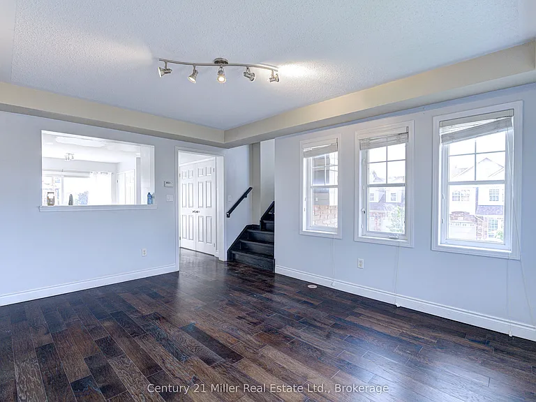 3105 Walkers Line — Photo 8