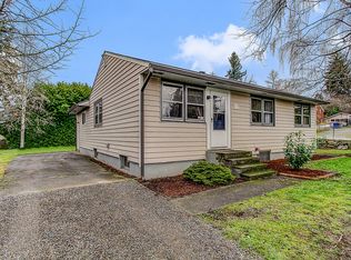 2624 NE 20th St, Renton, WA 98056