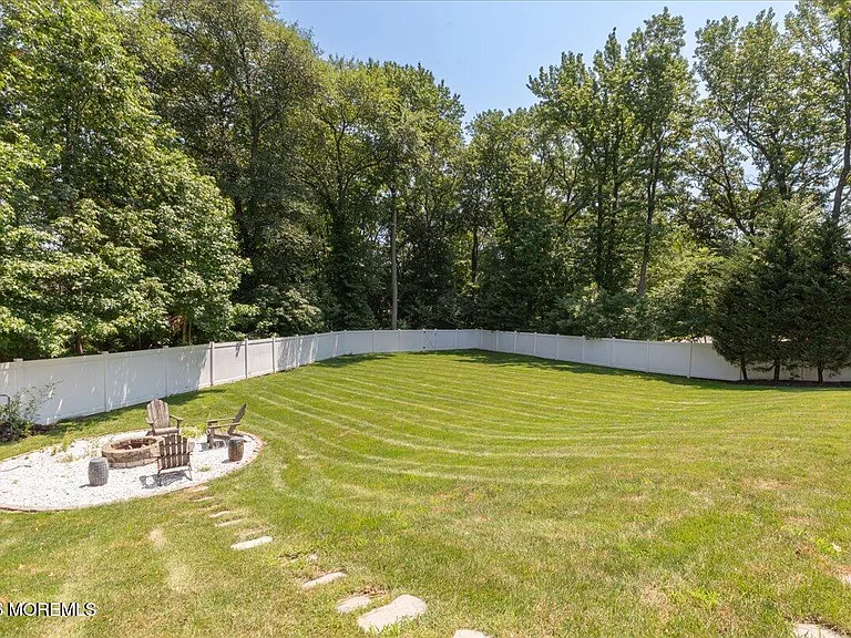 171 Fordham Dr — Photo 33
